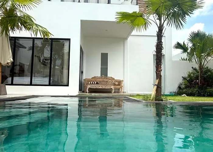 Jaya Luxury 3 Bed Private Pool Jacuzzi 5 Minutes From Nuanu Villa *