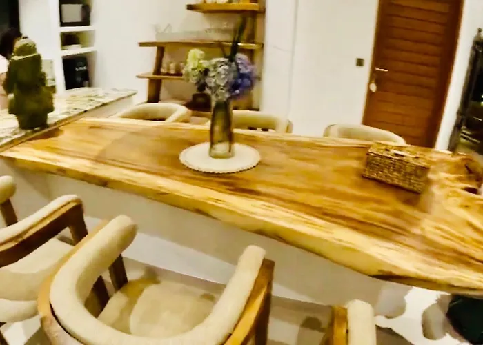 Jaya Luxury 3 Bed Private Pool Jacuzzi 5 Minutes From Nuanu * Munggu